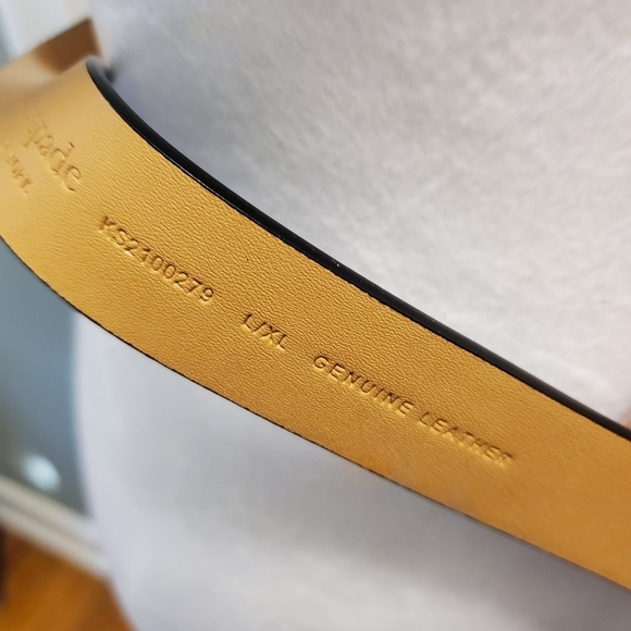 Kate Spade Cambodia Black Leather Beltbag, Retail $108, Classic - Picture 7 of 12